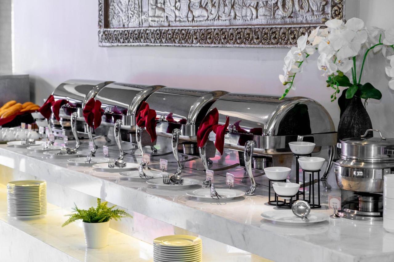Anik Boutique Hotel & Spa On Norodom Blvd Phnom Penh Exteriör bild