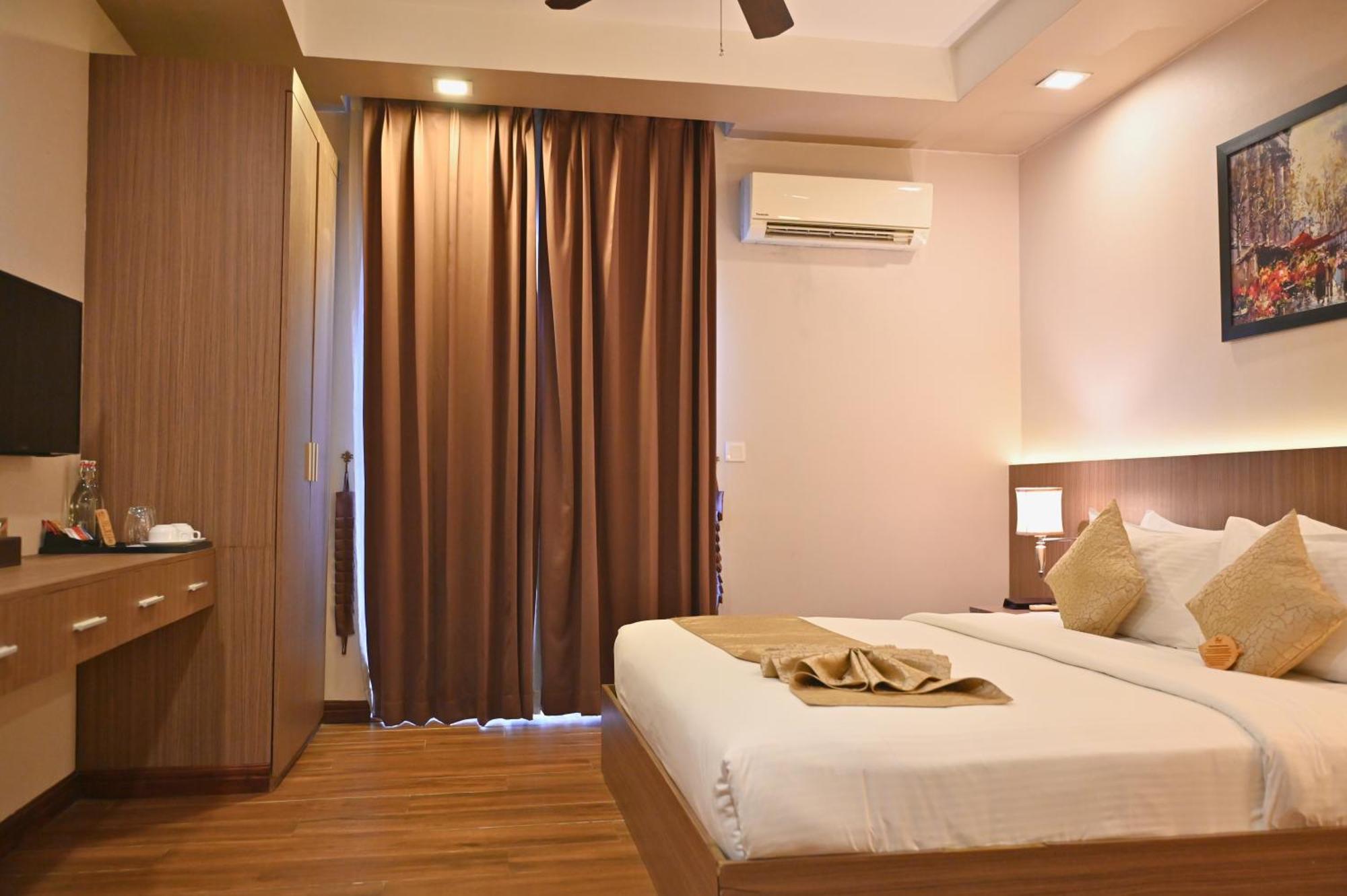 Anik Boutique Hotel & Spa On Norodom Blvd Phnom Penh Exteriör bild