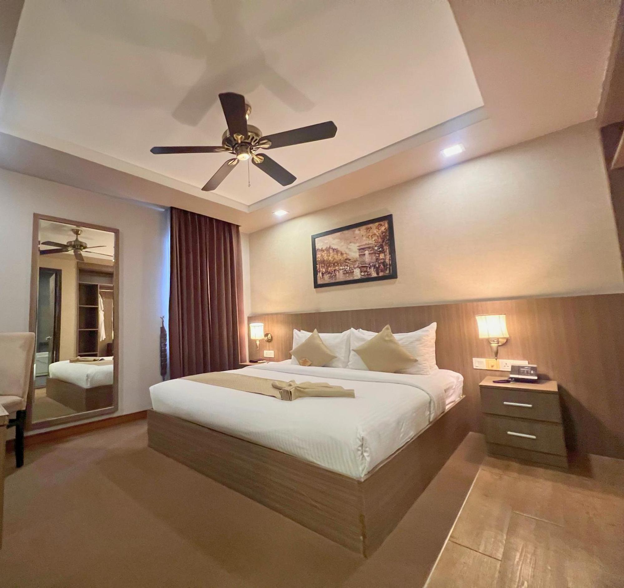 Anik Boutique Hotel & Spa On Norodom Blvd Phnom Penh Exteriör bild