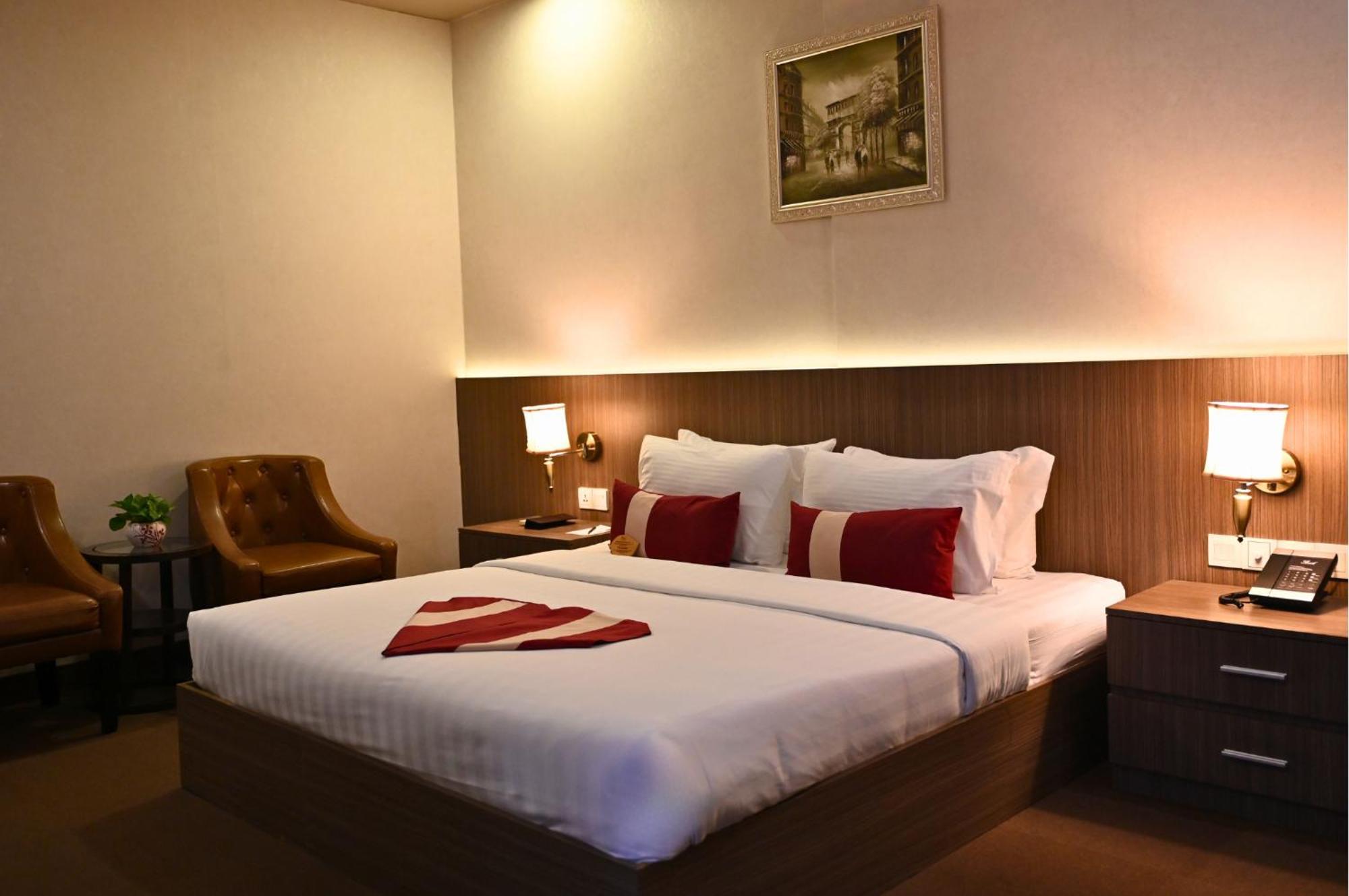 Anik Boutique Hotel & Spa On Norodom Blvd Phnom Penh Exteriör bild